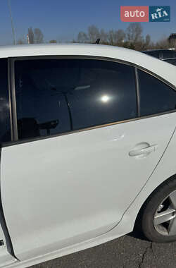 Седан Volkswagen Jetta 2016 в 