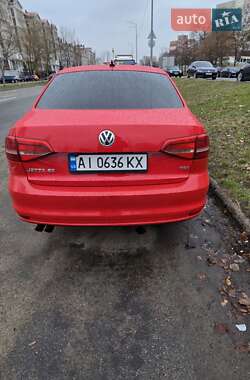 Седан Volkswagen Jetta 2014 в 