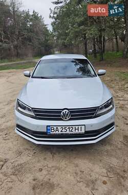 Седан Volkswagen Jetta 2017 в 