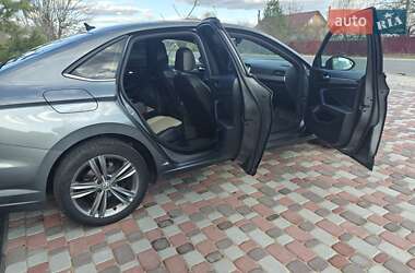 Седан Volkswagen Jetta 2018 в Василькове