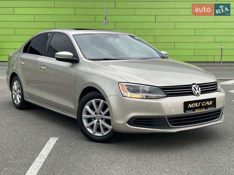 Седан Volkswagen Jetta 2012 в Києві