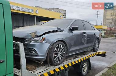 Седан Volkswagen Jetta 2015 в Киеве