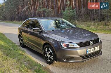 Седан Volkswagen Jetta 2012 в Полтаві