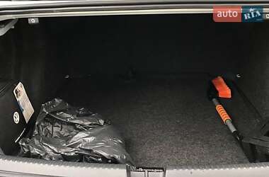 Седан Volkswagen Jetta 2017 в 