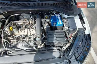 Седан Volkswagen Jetta 2018 в 