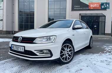 Седан Volkswagen Jetta 2012 в 