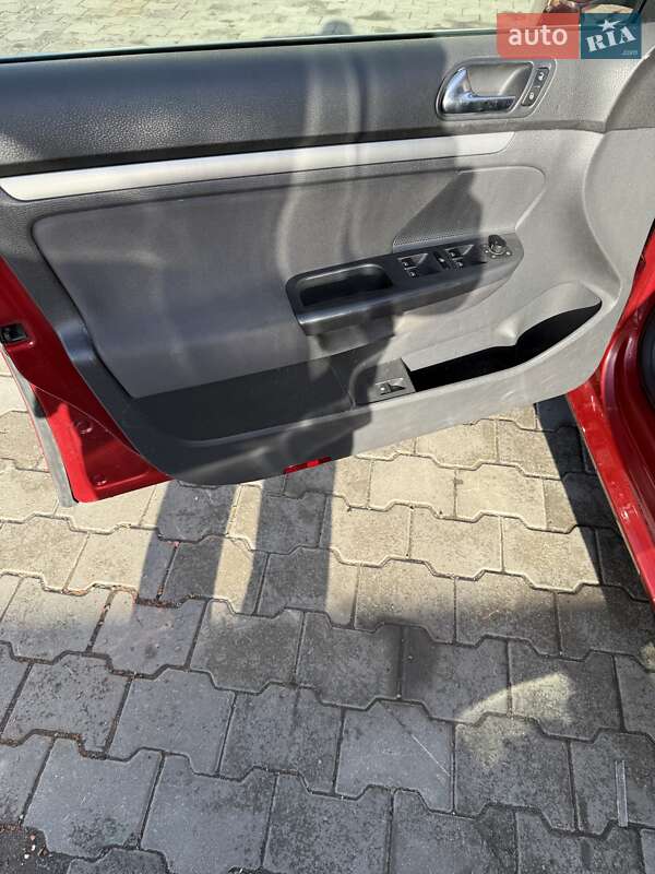 Седан Volkswagen Jetta 2008 в Луцке