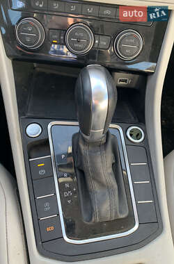 Седан Volkswagen Jetta 2018 в 