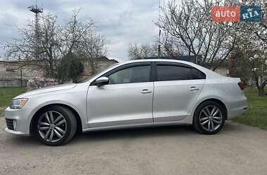 Седан Volkswagen Jetta 2013 в 
