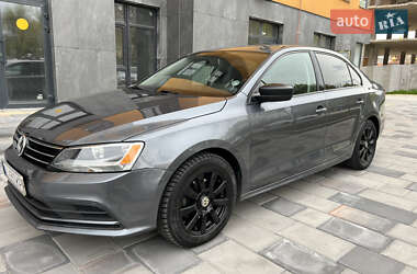 Седан Volkswagen Jetta 2014 в 