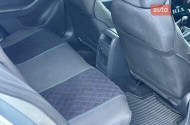 Седан Volkswagen Jetta 2015 в 