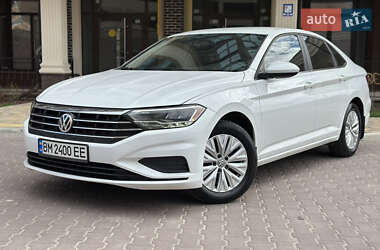 Седан Volkswagen Jetta 2019 в Киеве