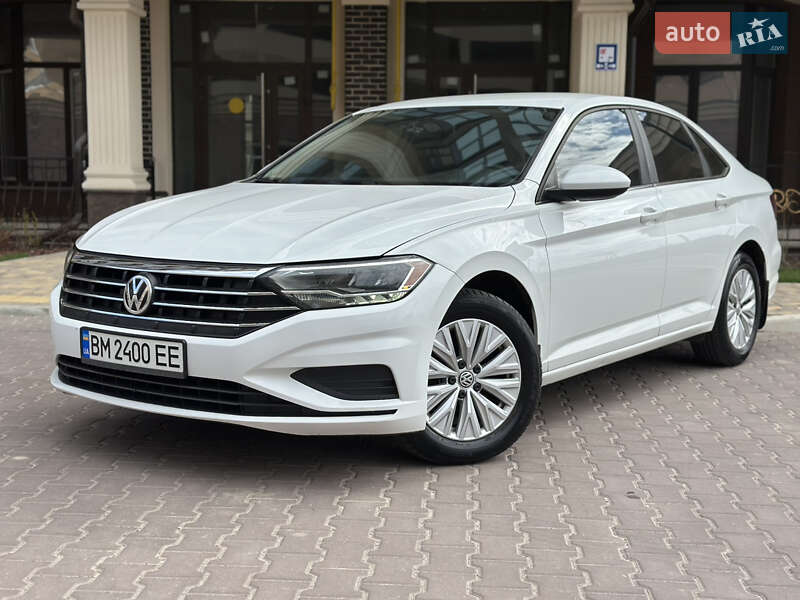 Седан Volkswagen Jetta 2019 в 