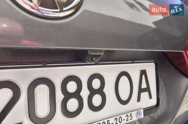 Седан Volkswagen Jetta 2014 в 