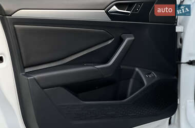 Седан Volkswagen Jetta 2018 в 