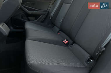 Седан Volkswagen Jetta 2018 в 