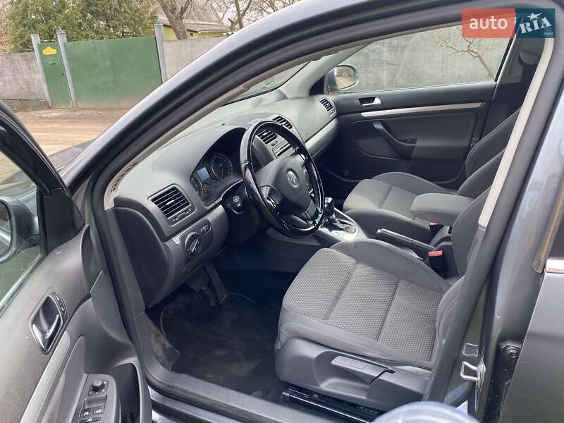 Седан Volkswagen Jetta 2008 в Сумах