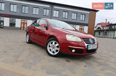 Седан Volkswagen Jetta 2006 в 