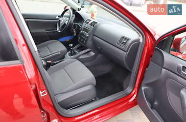 Седан Volkswagen Jetta 2006 в 