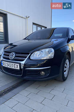 Седан Volkswagen Jetta 2007 в 