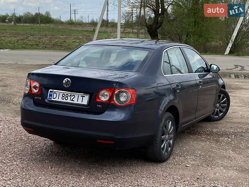 Седан Volkswagen Jetta 2007 в Самборе