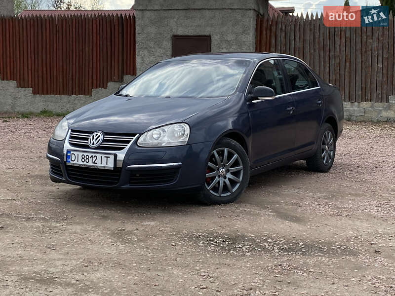 Седан Volkswagen Jetta 2007 в Самборе