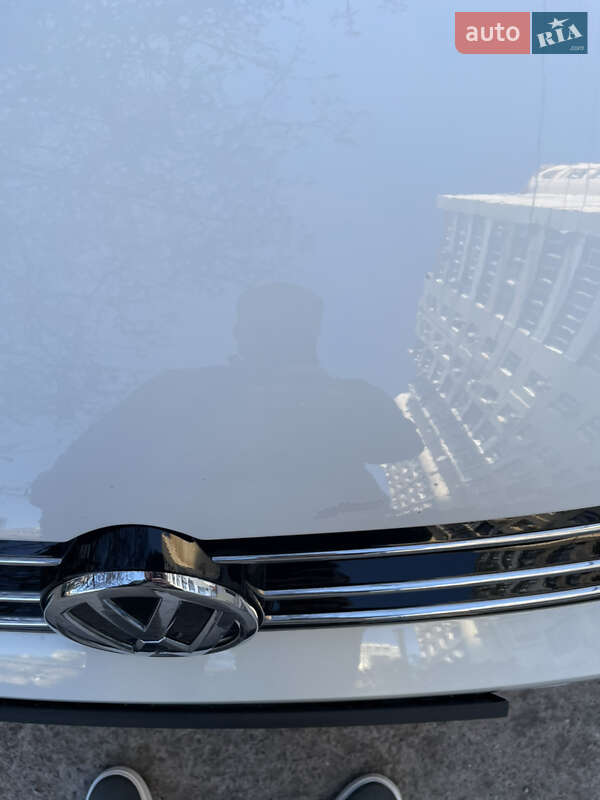 Седан Volkswagen Jetta 2015 в Одессе