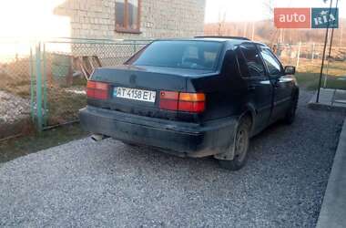 Седан Volkswagen Jetta 1995 в 