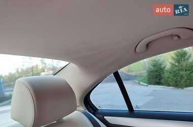 Седан Volkswagen Jetta 2011 в 