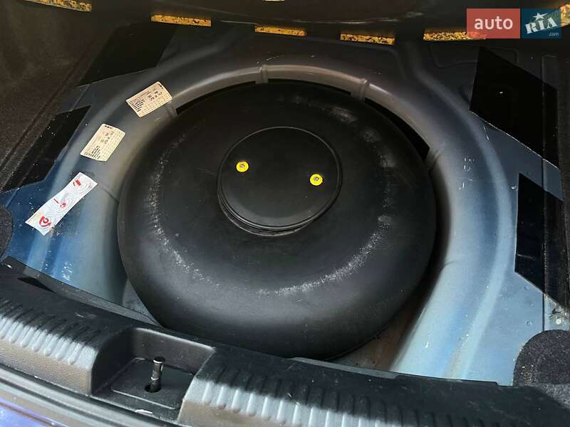Седан Volkswagen Jetta 2010 в Киеве