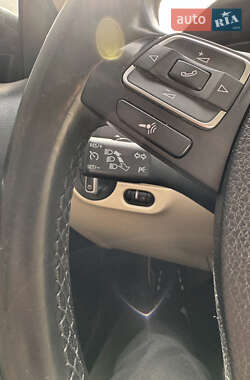 Седан Volkswagen Jetta 2011 в 