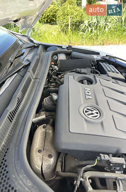 Седан Volkswagen Jetta 2016 в 