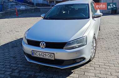 Седан Volkswagen Jetta 2011 в 