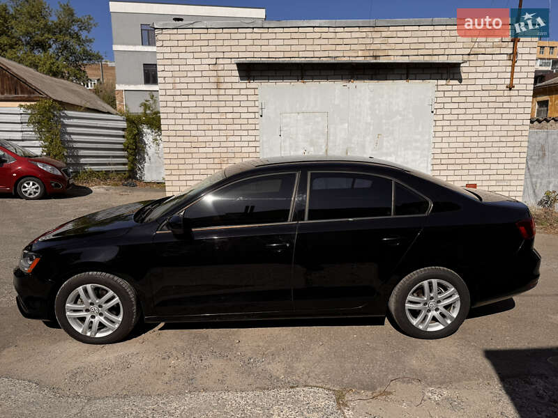 Седан Volkswagen Jetta 2017 в Дніпрі