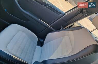 Седан Volkswagen Jetta 2014 в 