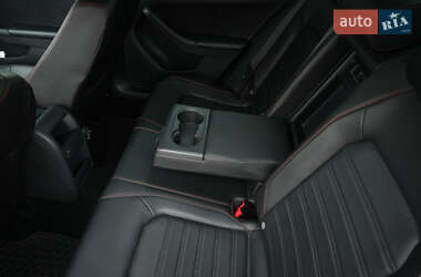 Седан Volkswagen Jetta 2017 в 