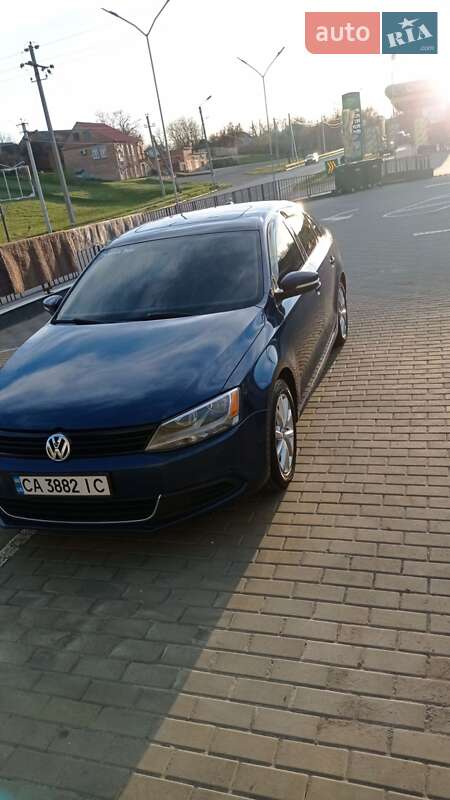 Седан Volkswagen Jetta 2013 в Городище