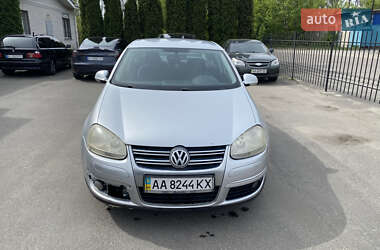Седан Volkswagen Jetta 2006 в 
