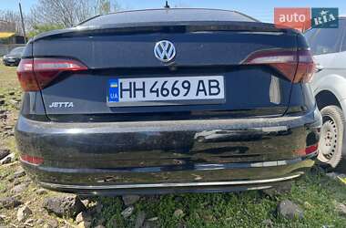 Седан Volkswagen Jetta 2018 в 