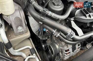 Седан Volkswagen Jetta 2013 в 