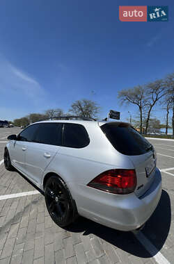 Універсал Volkswagen Jetta 2013 в 