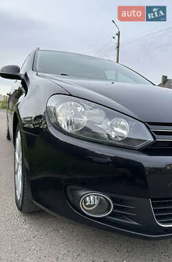 Універсал Volkswagen Jetta 2012 в 