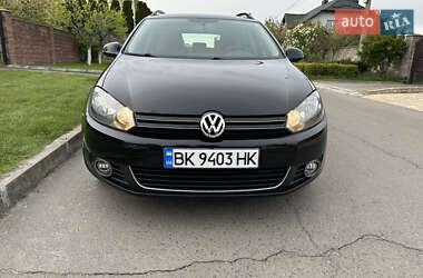 Універсал Volkswagen Jetta 2012 в 