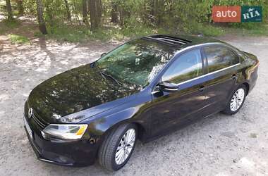 Седан Volkswagen Jetta 2012 в 