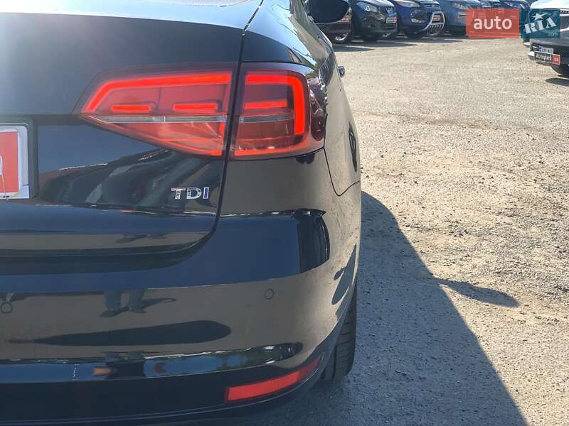 Седан Volkswagen Jetta 2016 в Вінниці