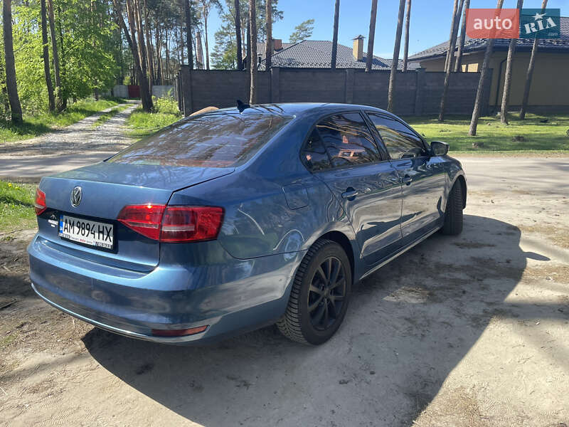 Седан Volkswagen Jetta 2014 в Житомирі