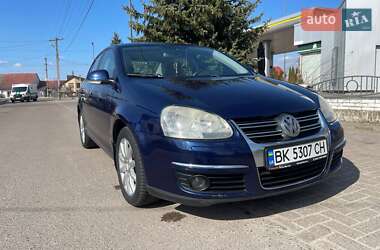 Седан Volkswagen Jetta 2008 в 
