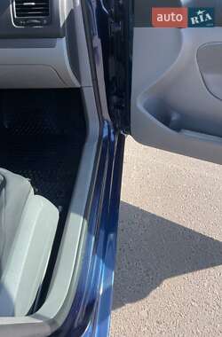 Седан Volkswagen Jetta 2008 в 