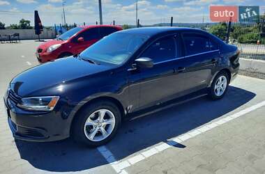 Седан Volkswagen Jetta 2013 в Черкассах