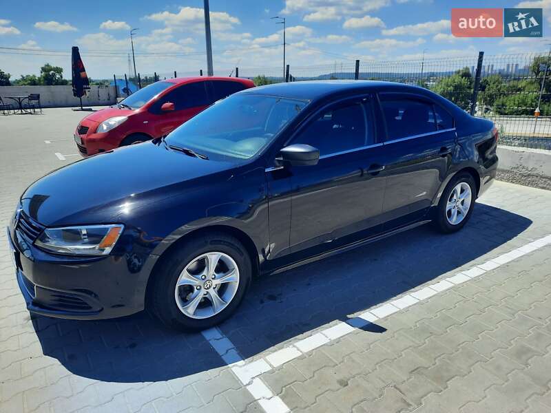 Volkswagen Jetta 2013